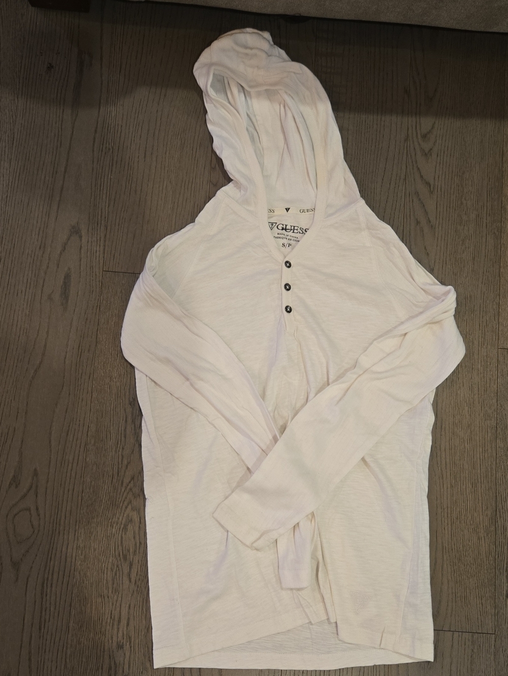 Womens Size Small Guess Sweater